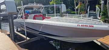 2008 Renegade 32 Cuddy