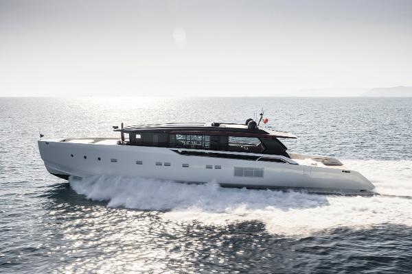 2022 Sanlorenzo SP110