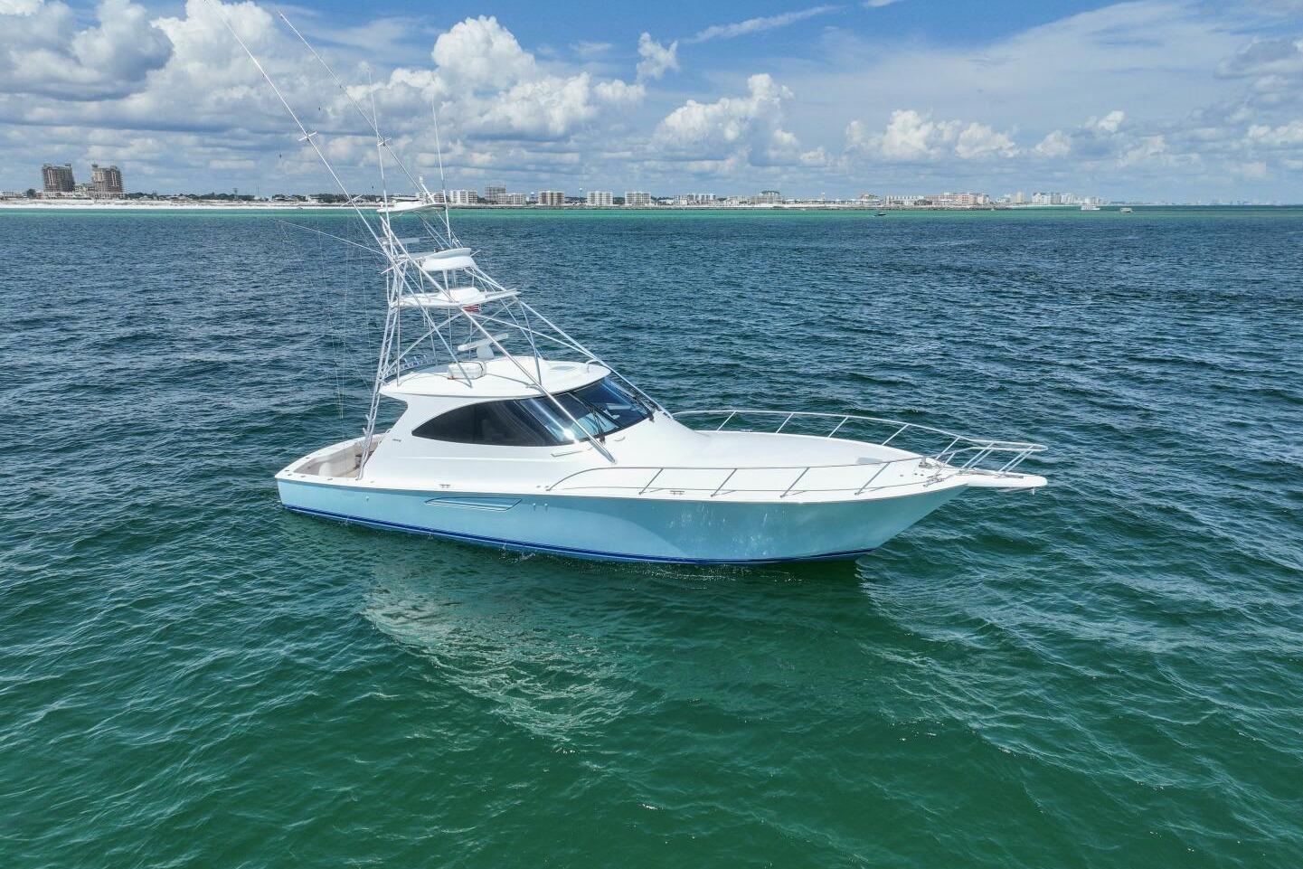 2016 Viking 52 Sport Tower