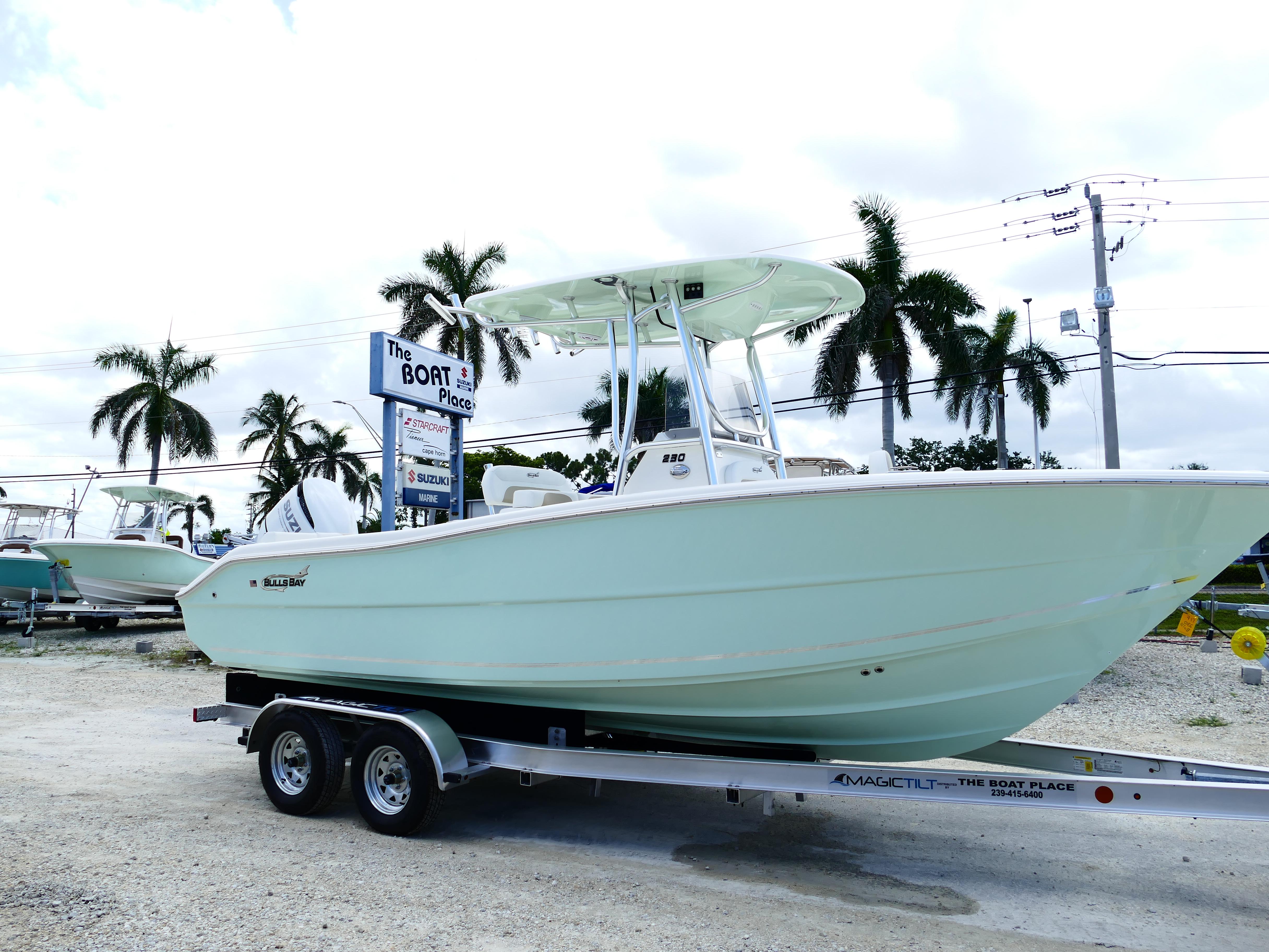 2026 Bulls Bay 230 Center Console