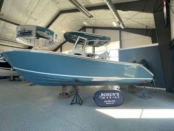 2025 Cobia 265 Center Console