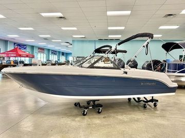 2026 Stingray 172DC