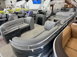 Tahoe Sport 2385 Rear Fish & Honda 4-Stroke EFI