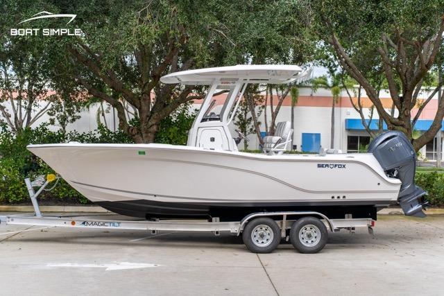 2026 Sea Fox 228 Commander