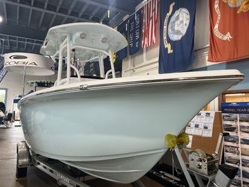 2026 Sea Pro 222 Center Console