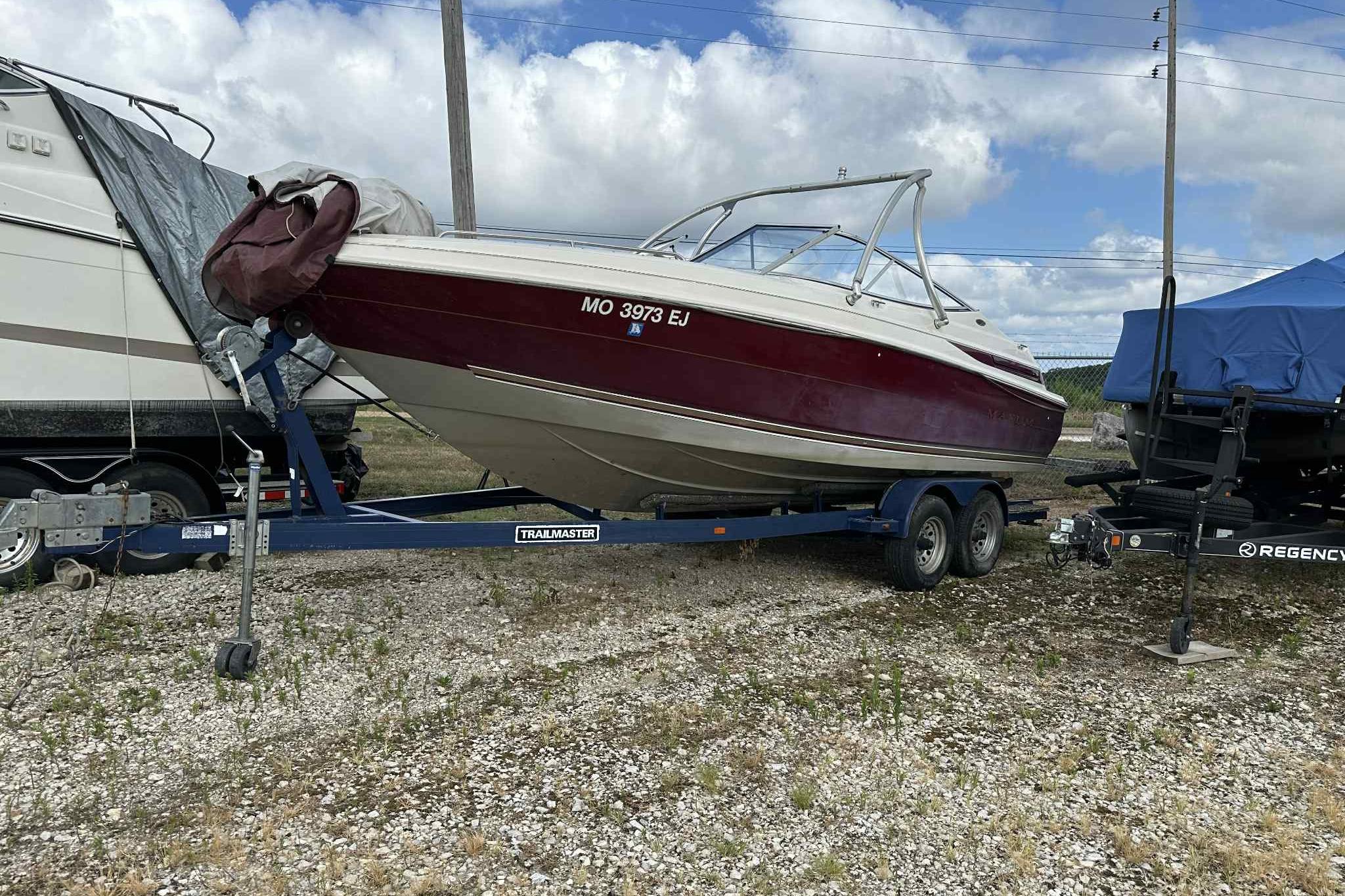 1997 Maxum 2300 SR