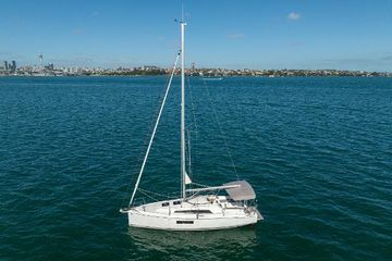 2023 Beneteau Oceanis 30.1