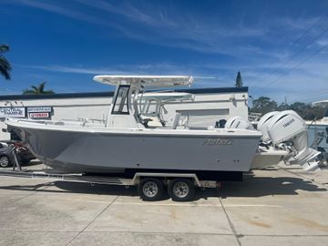 2024 Parker 2600 Center Console