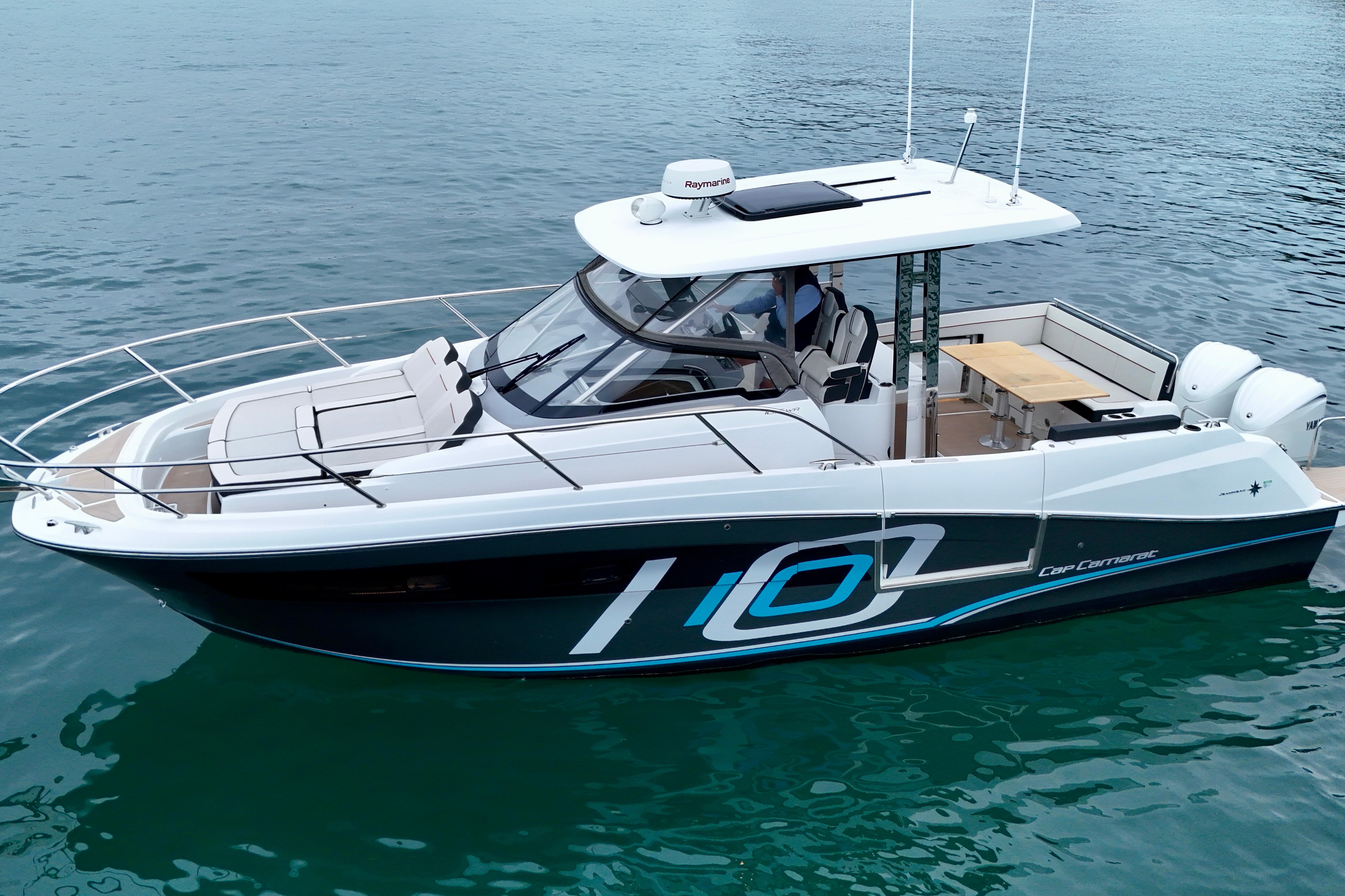 2022 Jeanneau Cap Camarat 10.5 WA Series 2