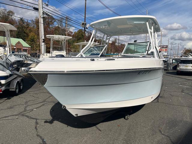 Robalo R247 Dual Console