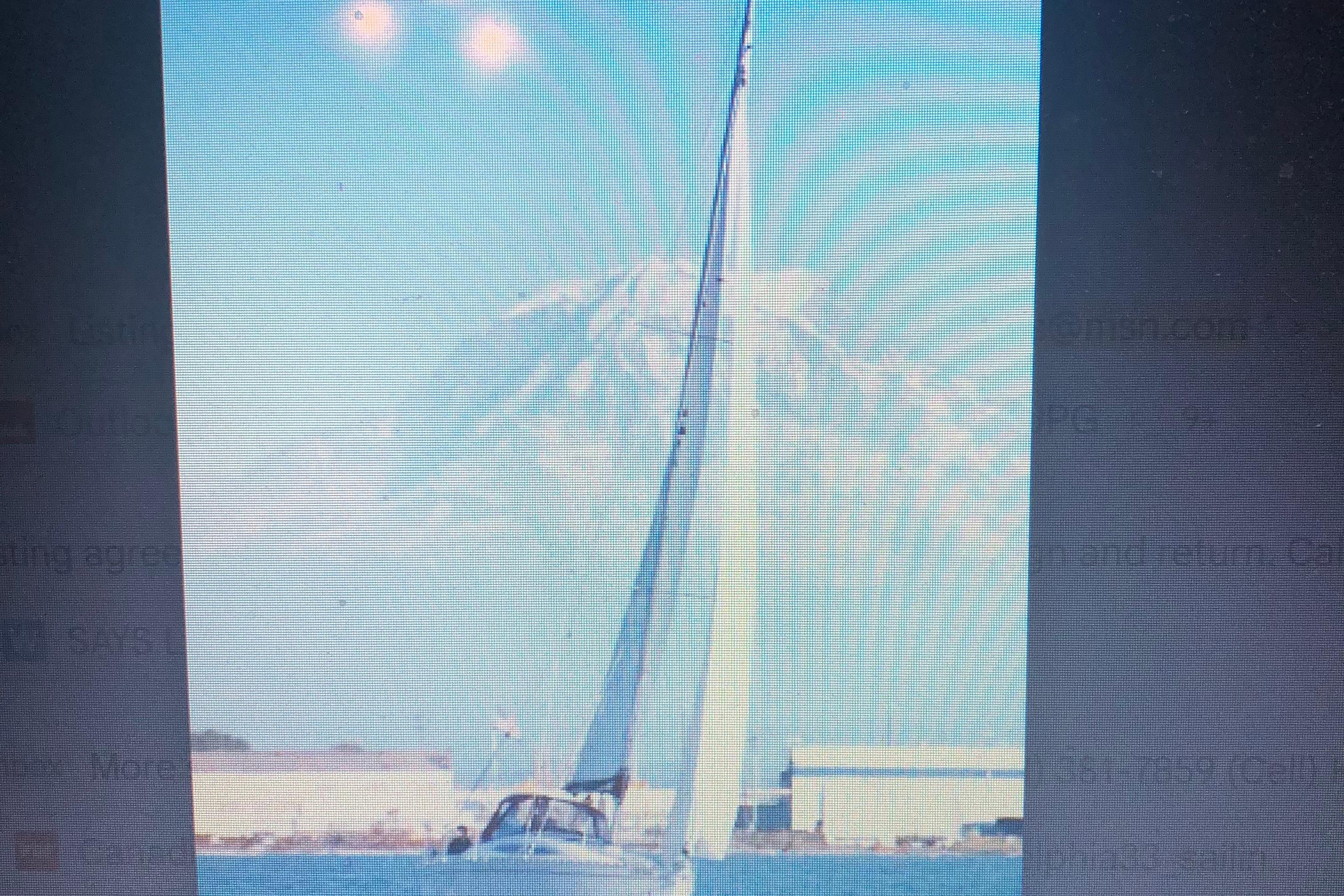2007 Delphia 33