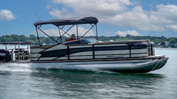 2023 Vanderbilt 700T 31'
