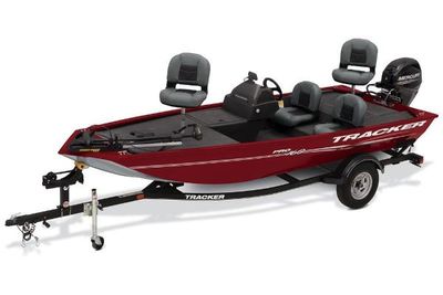 Tracker Pro 160 Boat