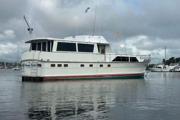 1975 Pacemaker 62 Motor Yacht