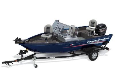 Tracker Pro Guide V-16 WT Boat
