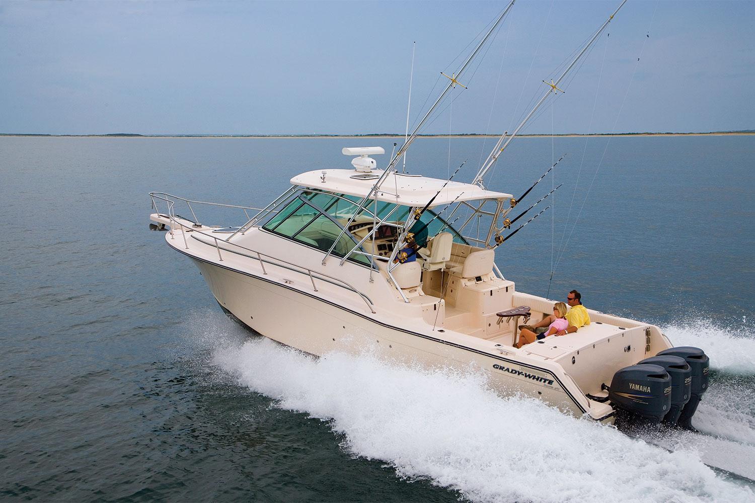 Grady-White Express 370