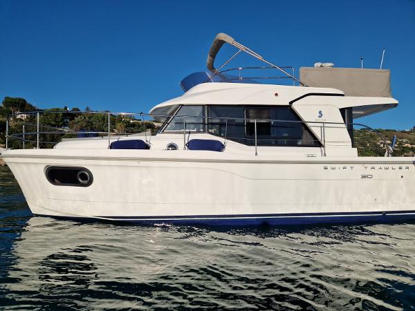 2019 Beneteau Swift Trawler 30