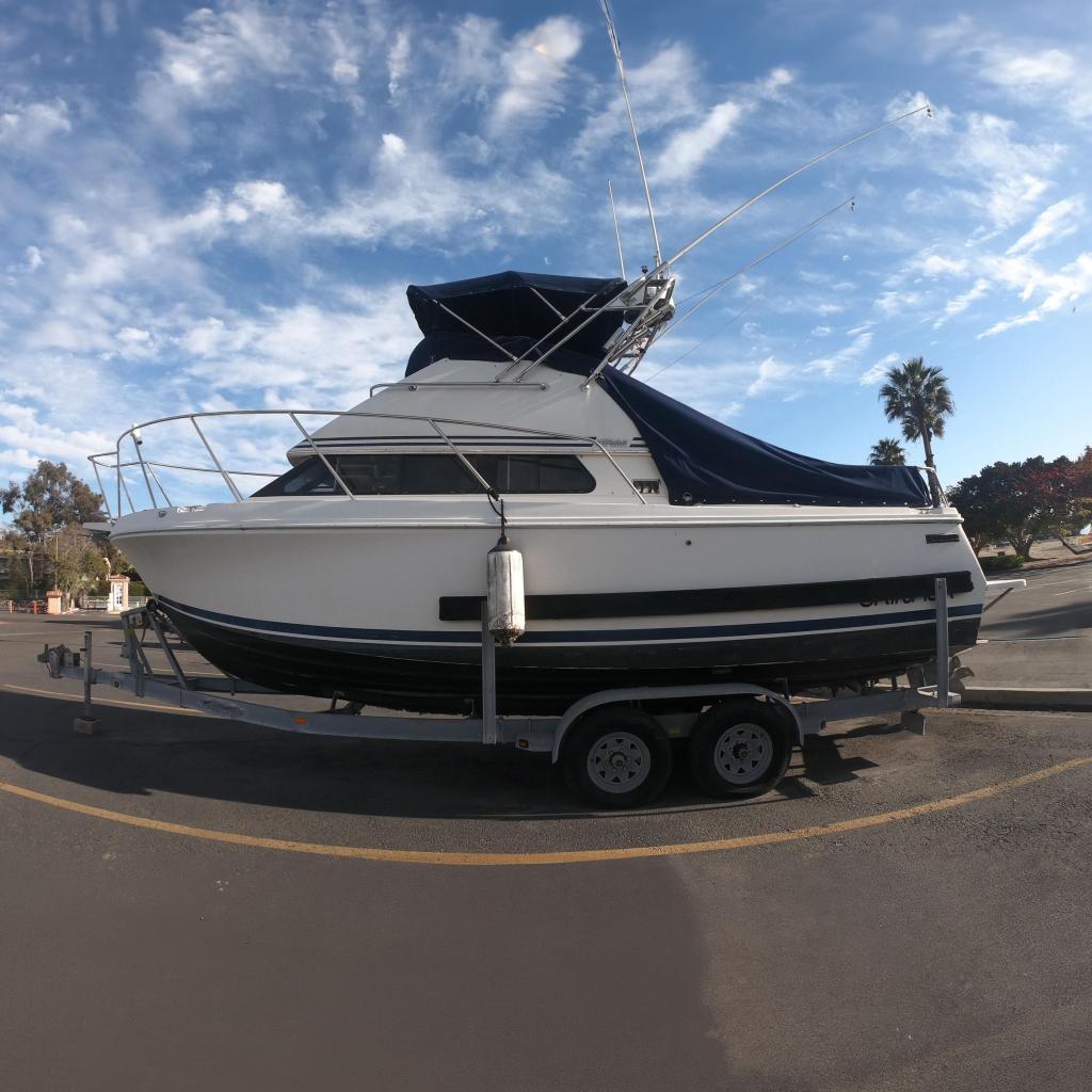 1997 Skipjack 262 Flybridge