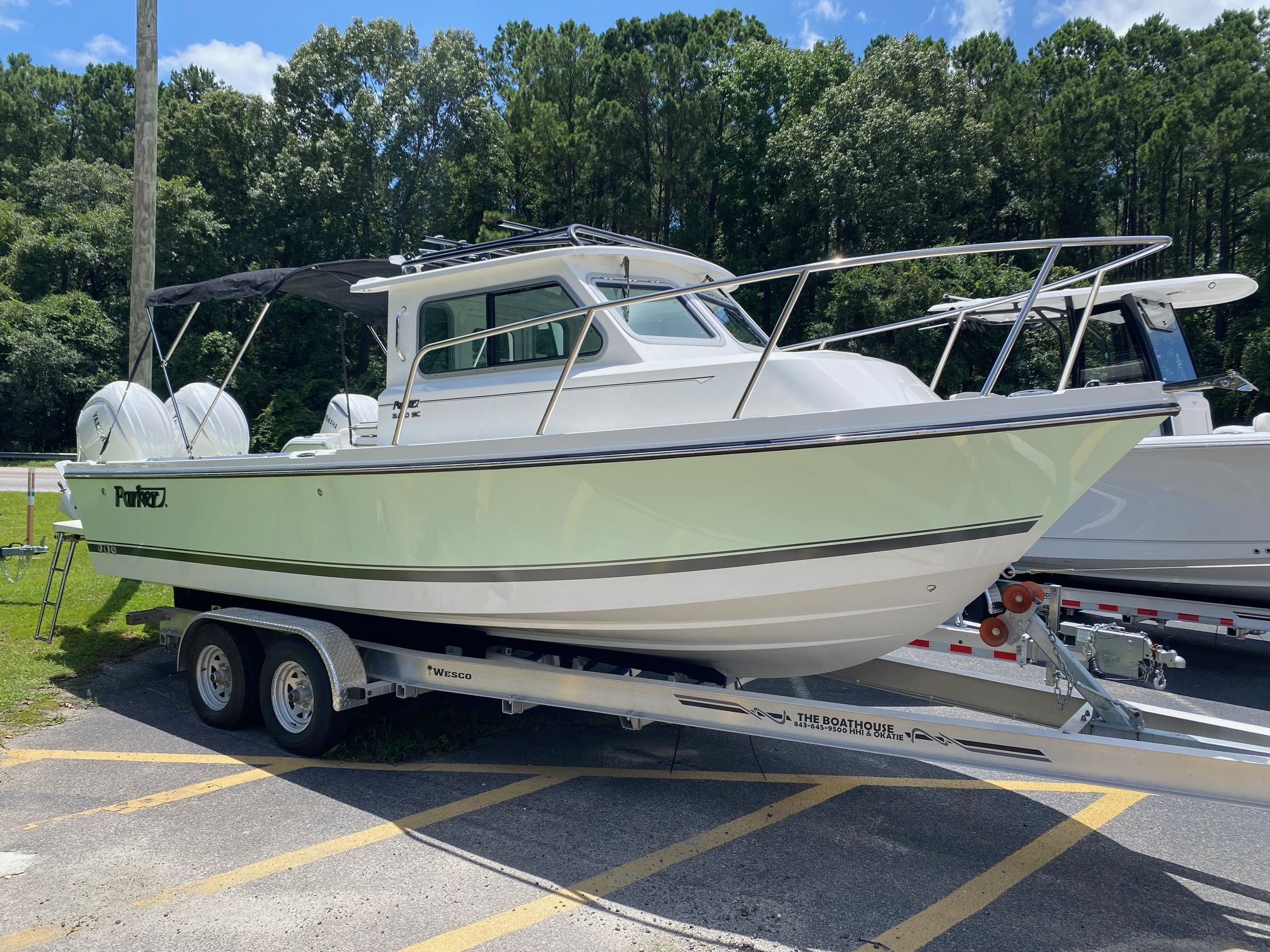 2026 Parker 247 Explorer