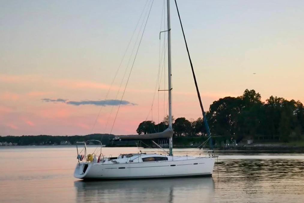 2010 Beneteau Oceanis 40