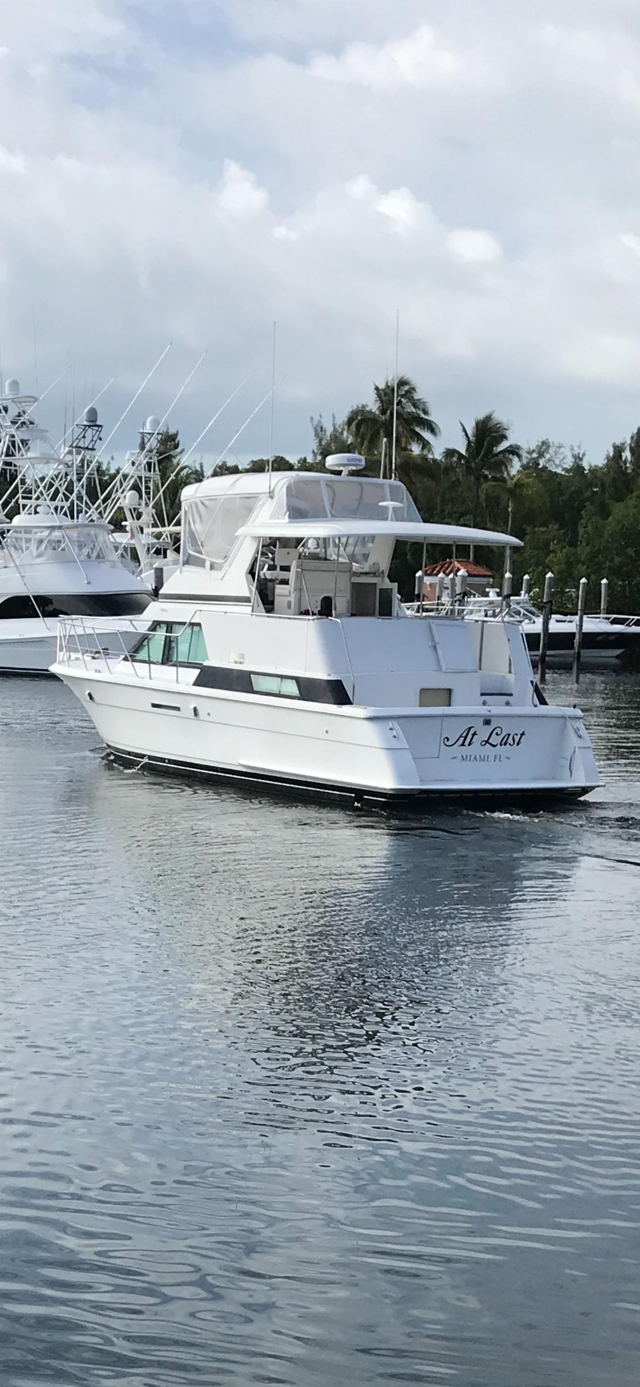1994 Hatteras 42 Cockpit Motor Yacht