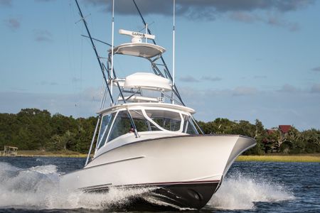 2018 Winter Custom Yachts Custom Carolina 30 Express Swansboro