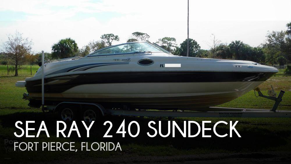 Sea Ray 240 Sundeck 2004 Sea Ray 240 Sundeck for sale in Fort Pierce, FL