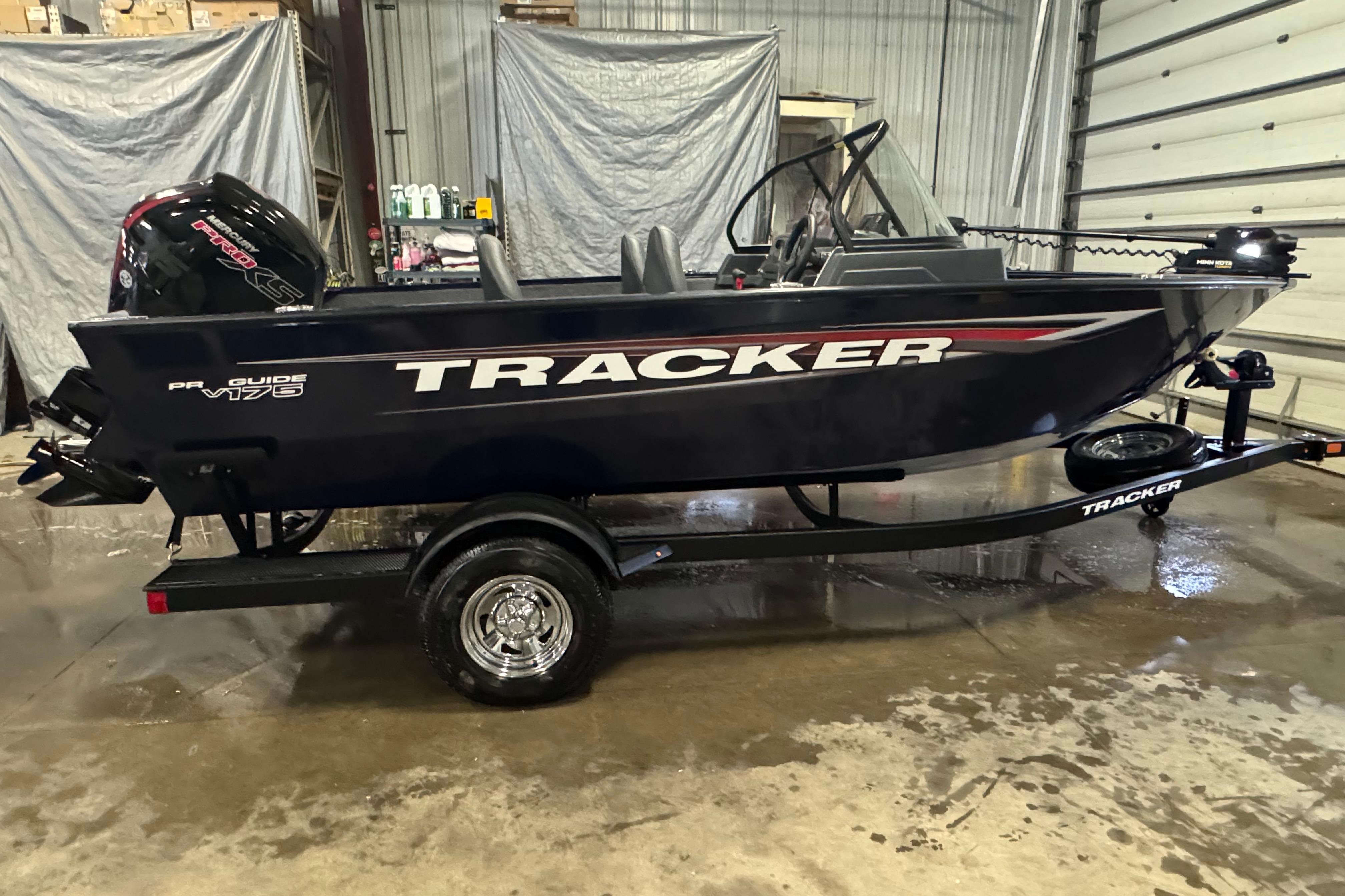 2025 Tracker Pro Guide V-175 Combo