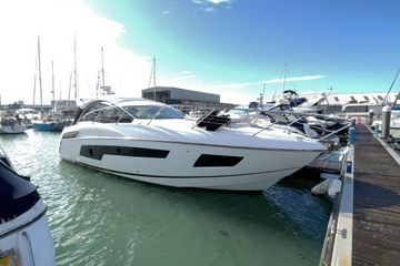 2015 Sunseeker Portofino 40