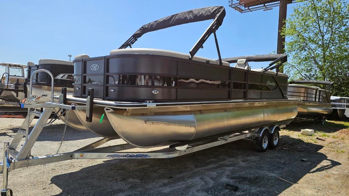 2025 Bentley Pontoons 243 Navigator