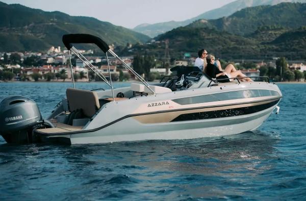 2024 Azzara 67s