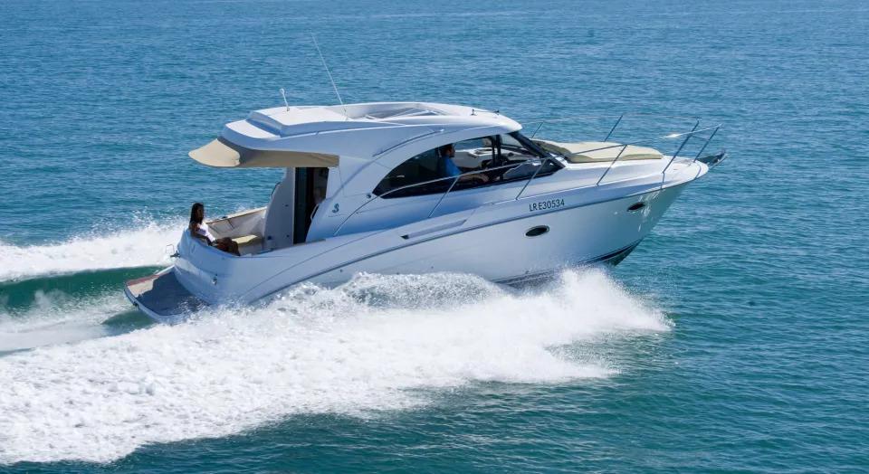 2011 Beneteau Antares 30