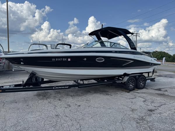 2023 Crownline 290 SS