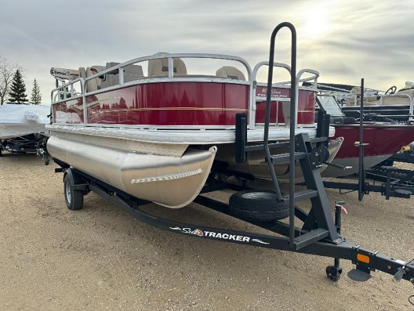 2024 Sun Tracker Bass Buggy 18 DLX