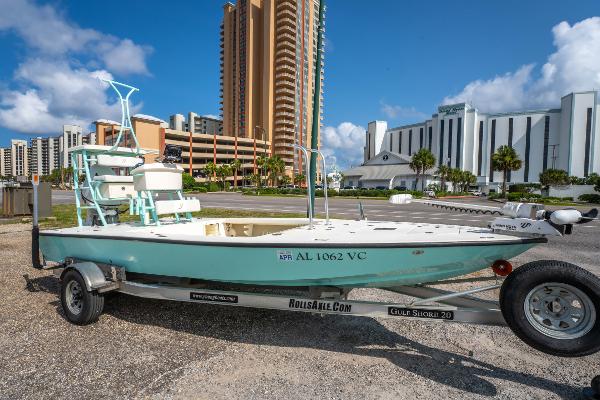 2019 Young Boats GulfShore 20