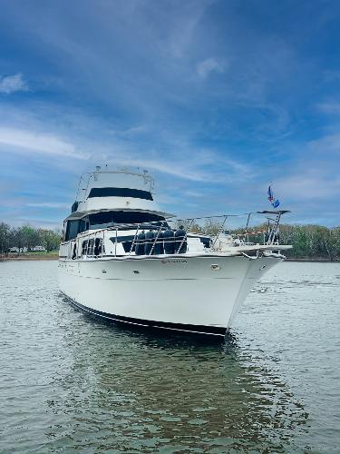 1982 Bertram 58 Flybridge Motor Yacht