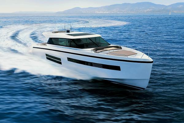 2025 Delta Powerboats 72 Carbon