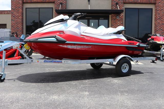 2025 Yamaha Boats VX LIMITED-TORCH RED