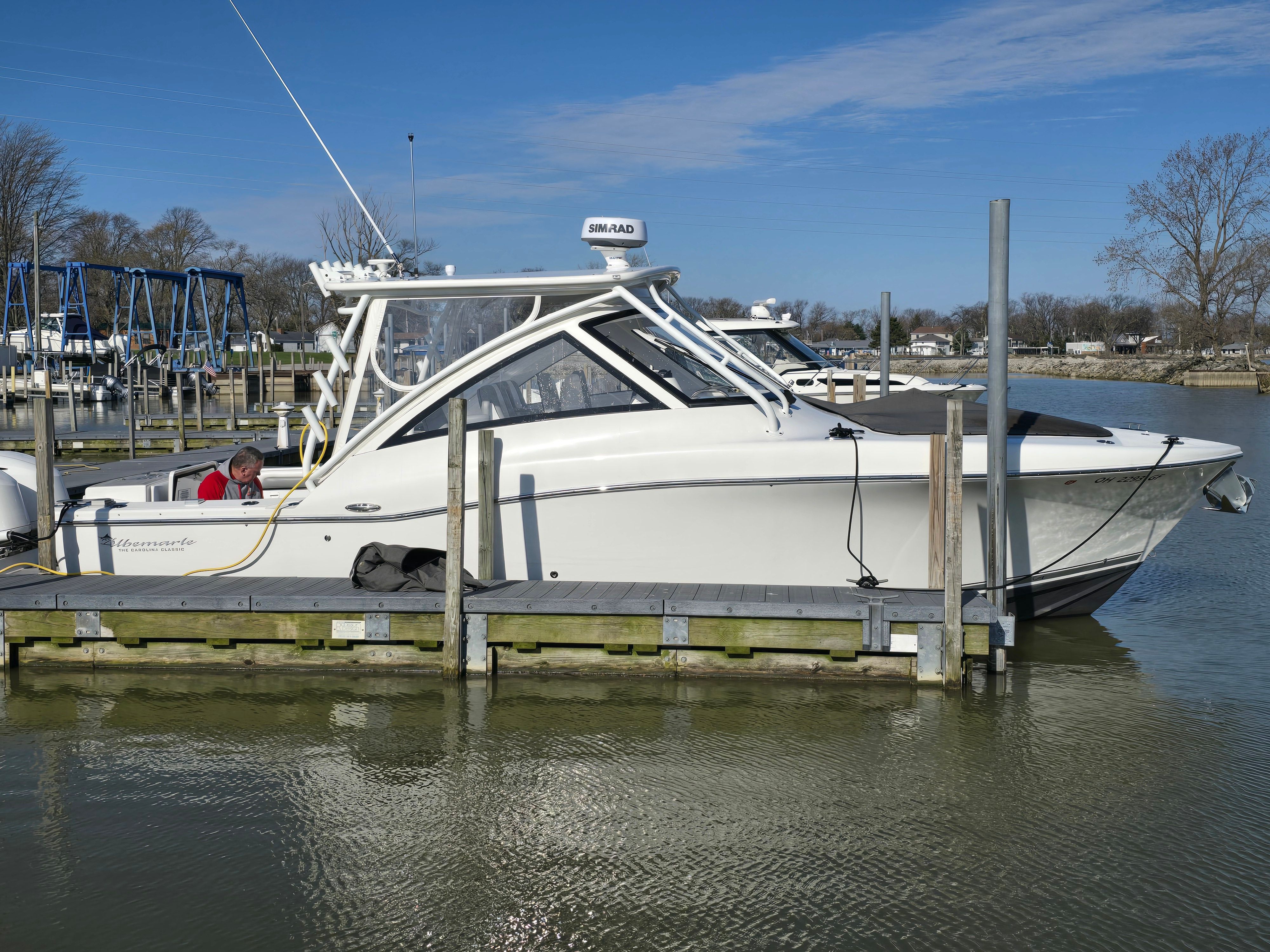 2020 Albemarle 31 Dual Console