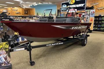 2025 Tracker Pro Guide V-16 WT