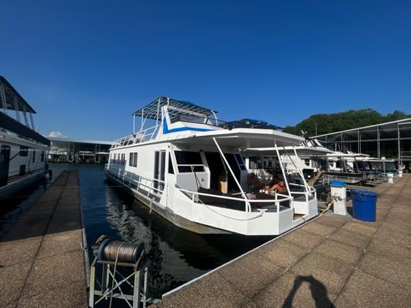 1988 Stardust Cruisers Houseboat