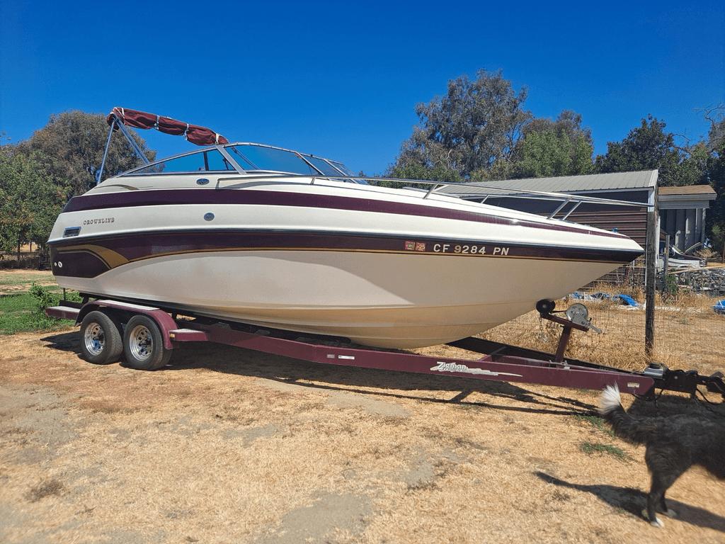 2000 Crownline 230 CCR