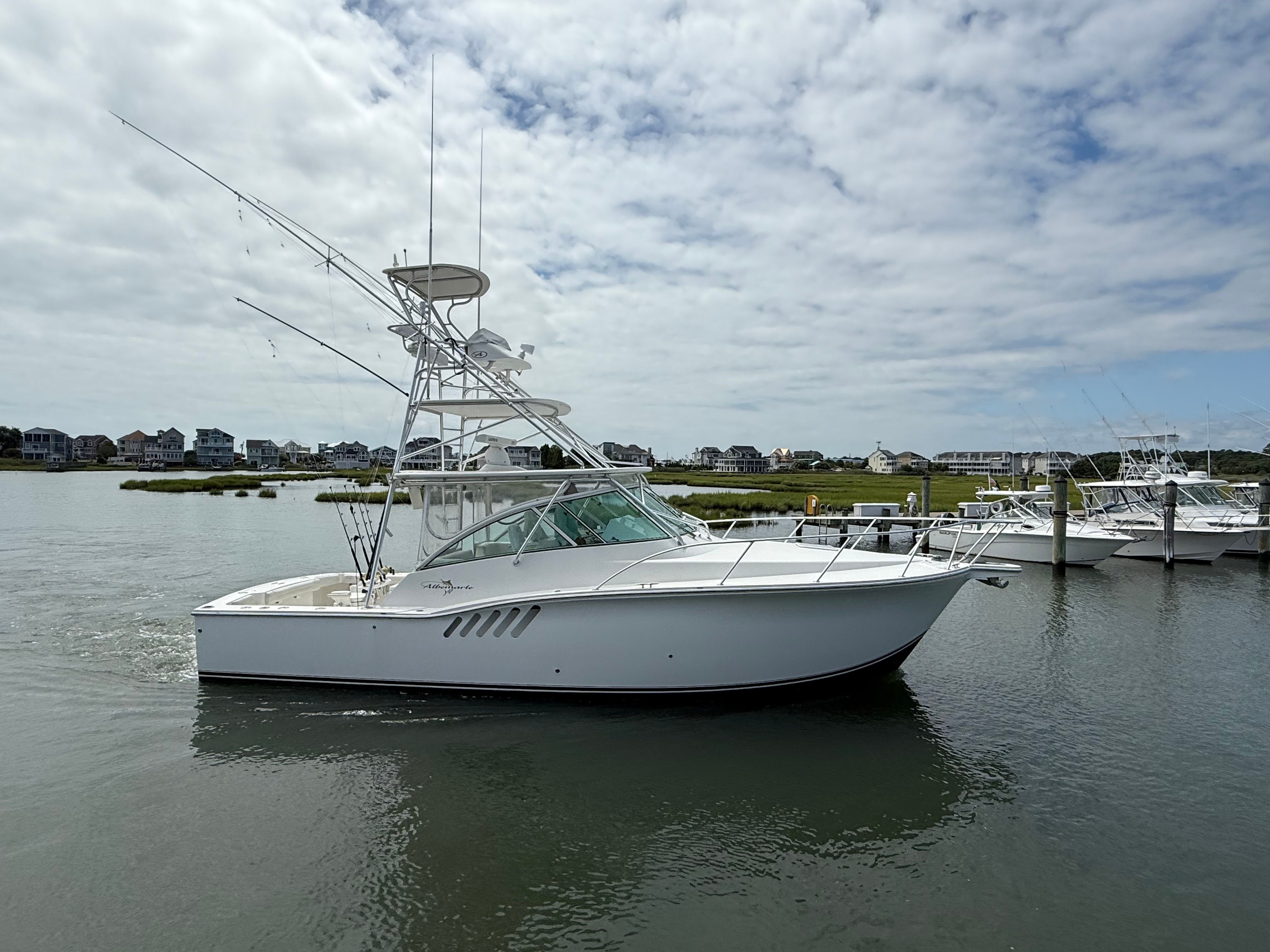 2015 Albemarle 360 Express Fisherman