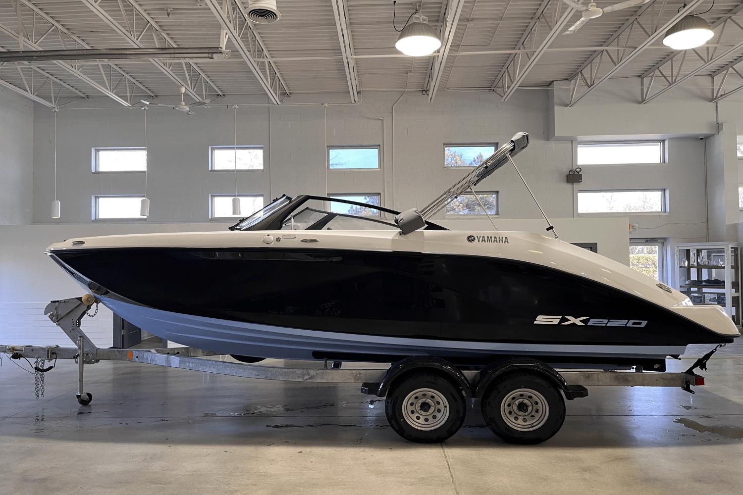 2013 Yamaha Boats 212X, Clayton North Carolina - boats.com