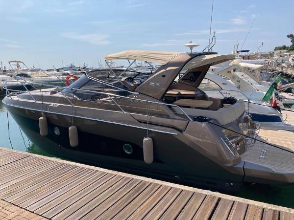 2019 Cranchi Z 35