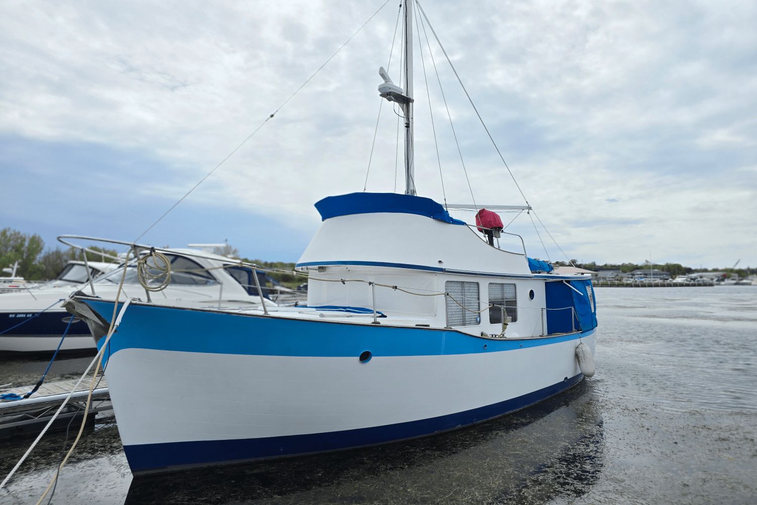 Willard boat works 36 VEGA