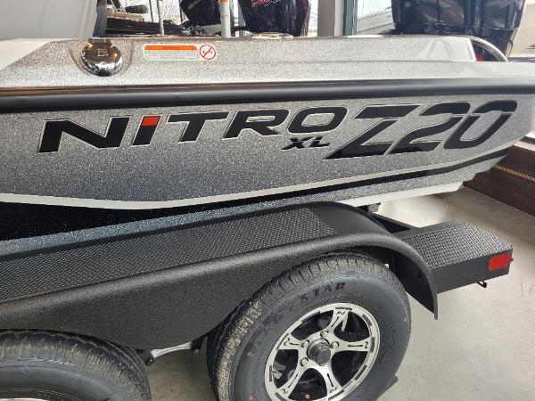 2025 Nitro Z20 XL