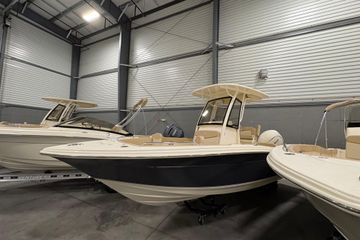 2025 Scout 215 XSF