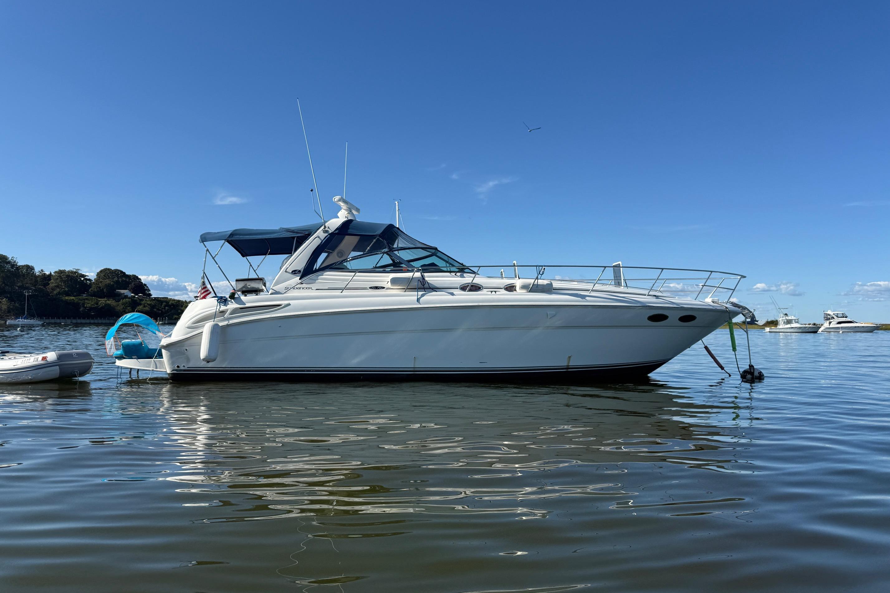 2003 Sea Ray 380 Sundancer