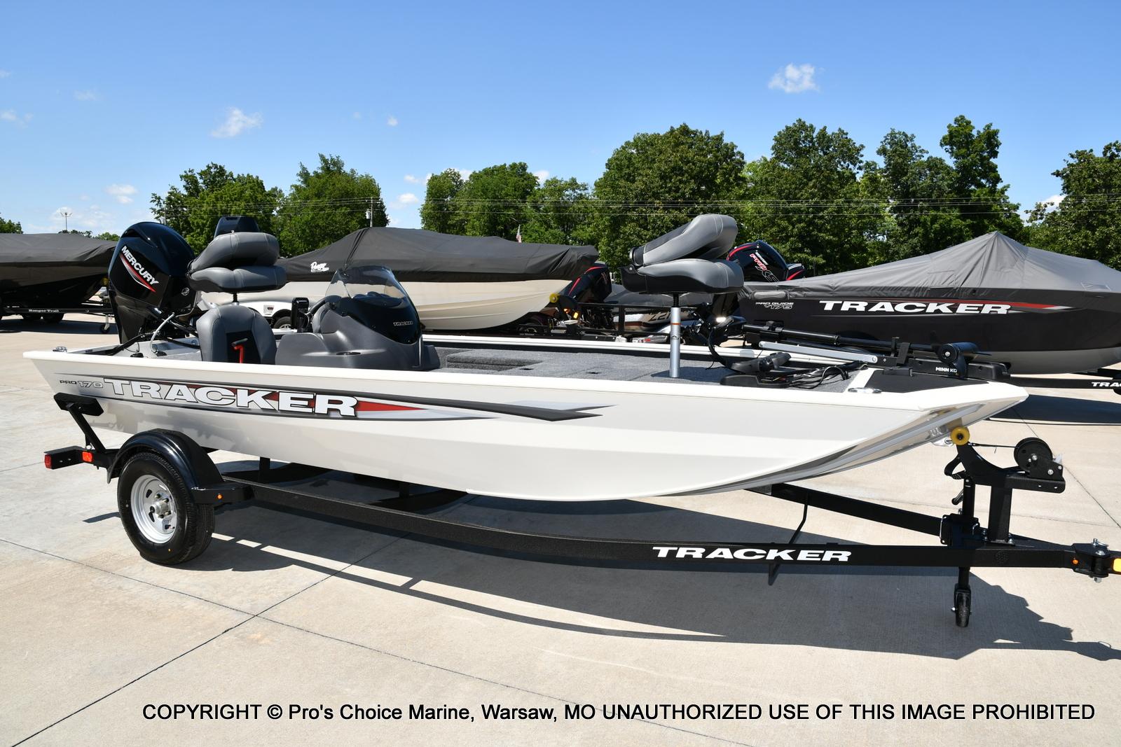 2026 Tracker Pro 170